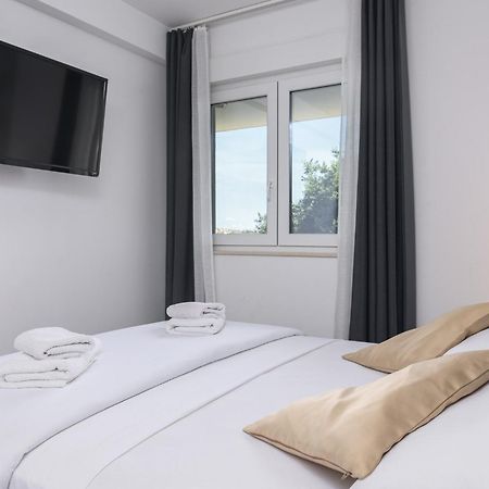 Relax Trogir Apartment ภายนอก รูปภาพ