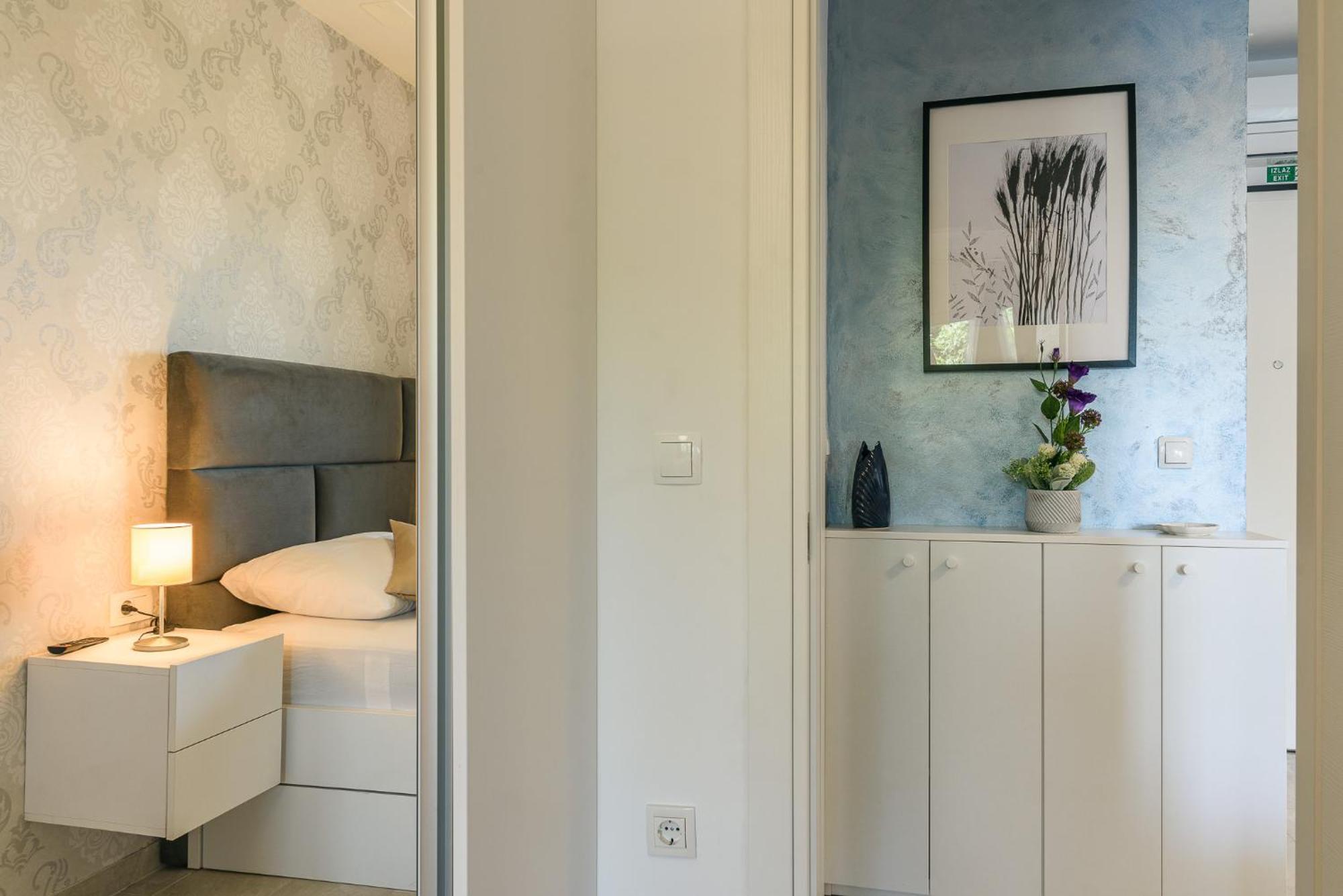 Relax Trogir Apartment ภายนอก รูปภาพ