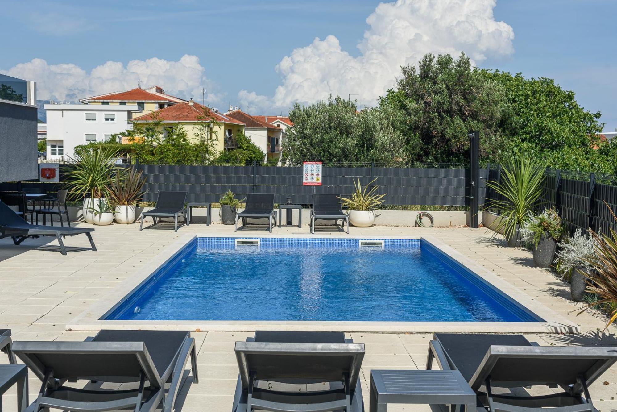 Relax Trogir Apartment ภายนอก รูปภาพ